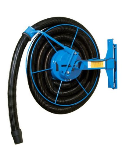 Enrouleur flexible d'aspiration